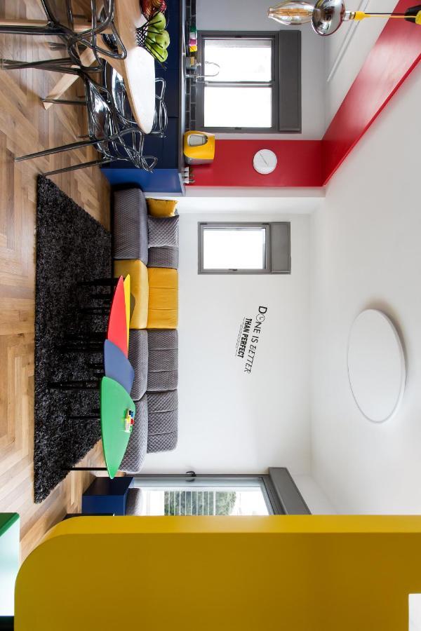Colorful Bnb Apartment Haifa Esterno foto