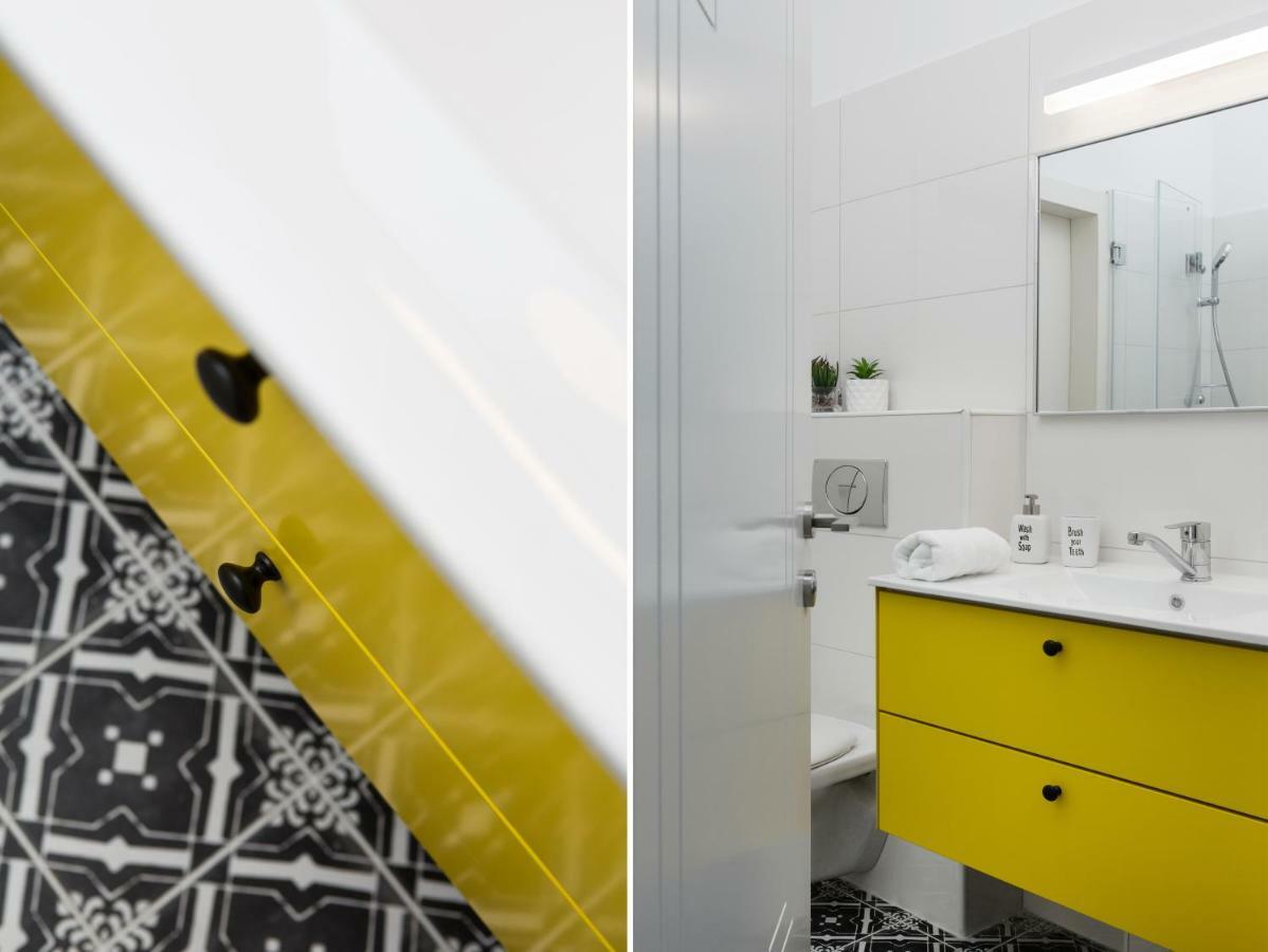 Colorful Bnb Apartment Haifa Esterno foto