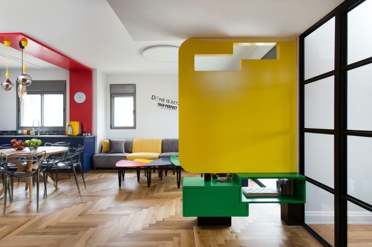 Colorful Bnb Apartment Haifa Esterno foto